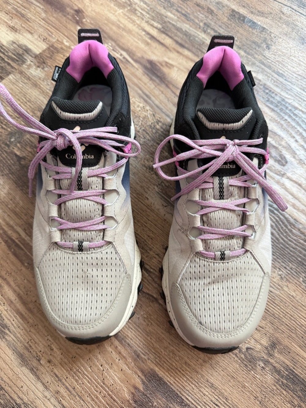 Women's Columbia Peakfreak Hera OutDry Shoe Size 9.5 - Picture 2 of 7
